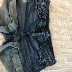 7FAM cuffed shorts. Sz 26